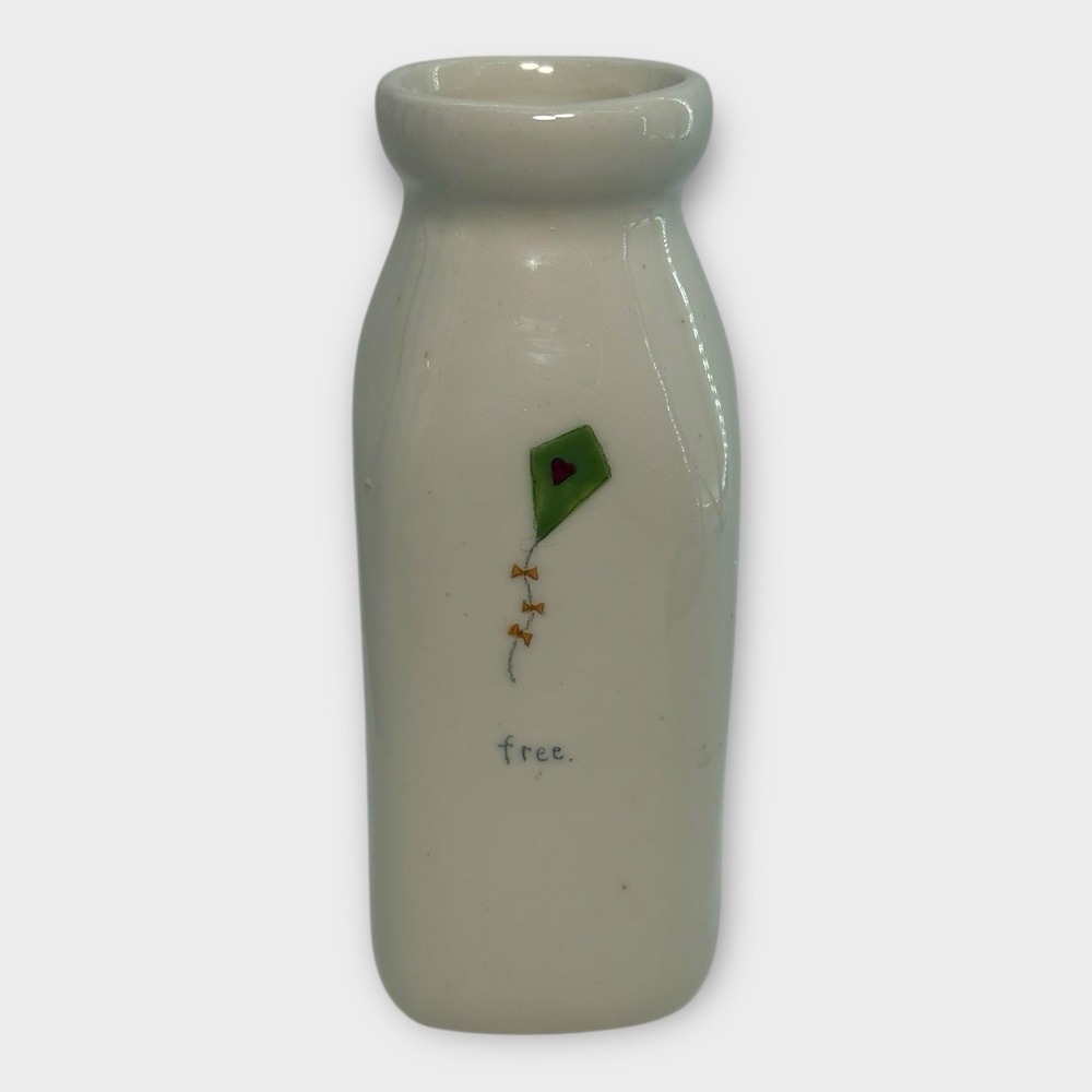 Beth Mueller 2004 Free Kite White‎ Ceramic Milk Jug Vase Signed 6.75" Vintage